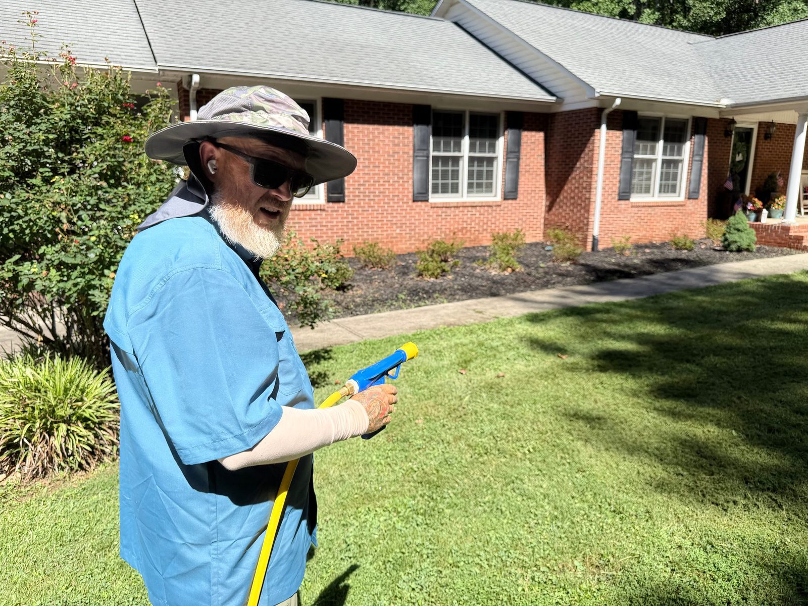 Weekly Lawn Maintenance
